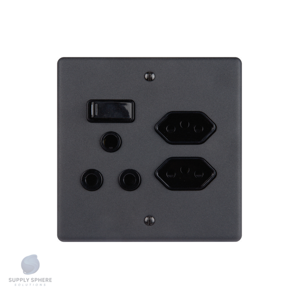 100X100 16A/2IEC MONO MATT BLACK