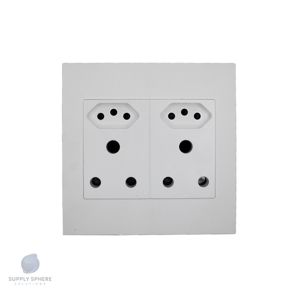 Apollo Shadow 100 x 100 DBL Socket + 2 x IEC Contemporary White